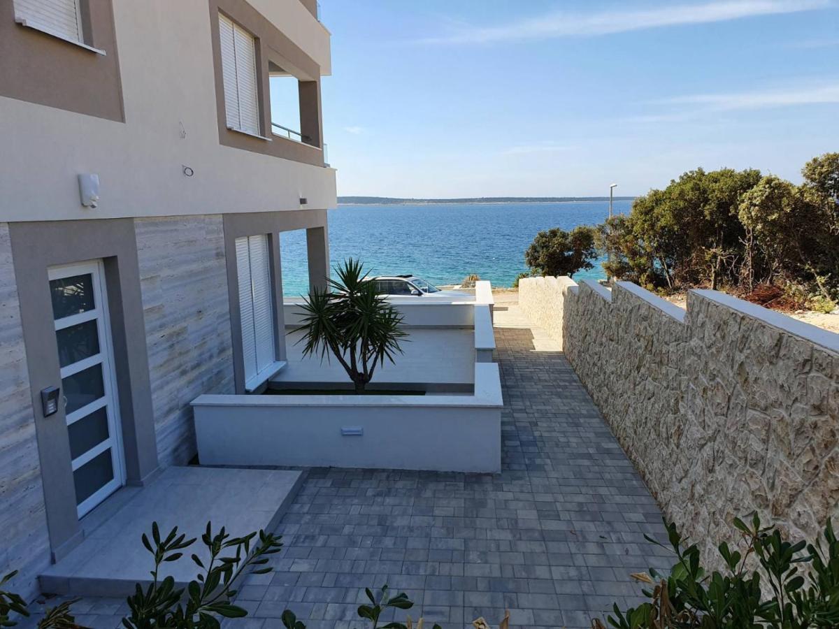 Villa Mondee Mandre Exterior photo